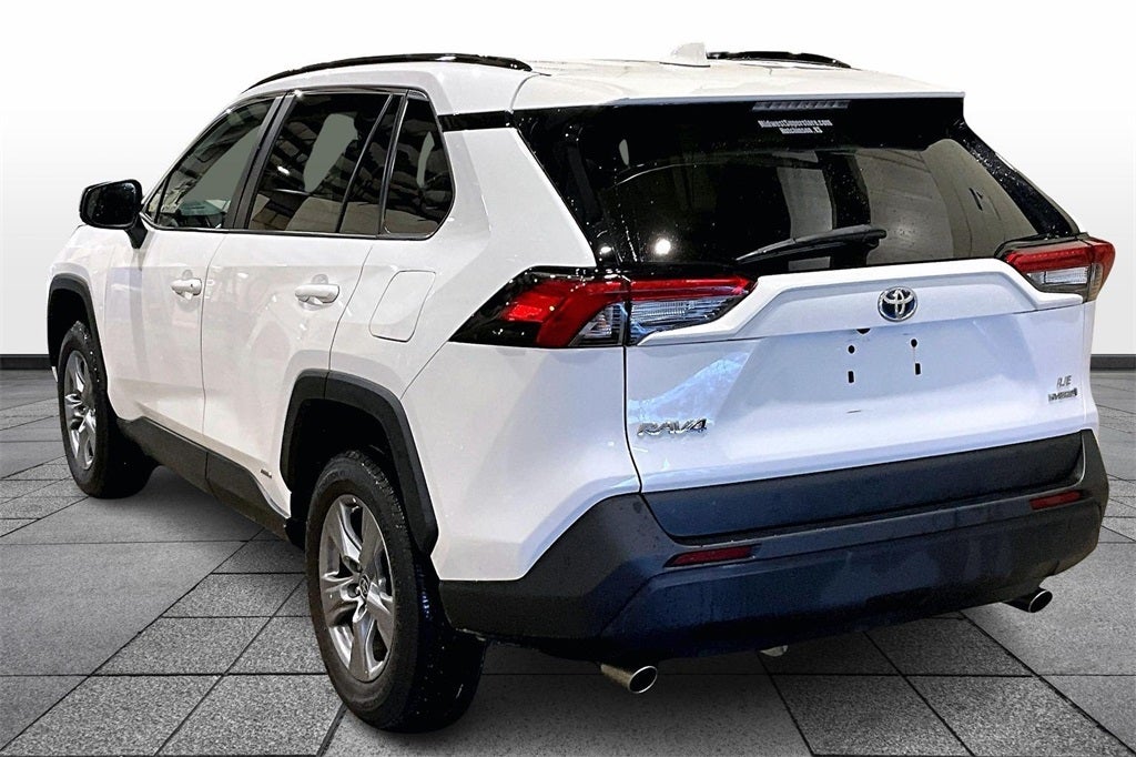 2022 Toyota RAV4 Hybrid LE