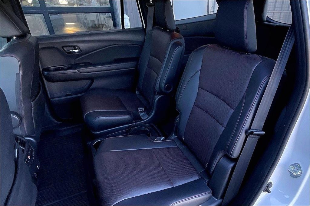 2021 Honda Pilot Black Edition