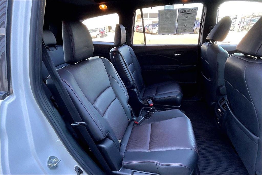 2021 Honda Pilot Black Edition