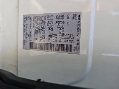 2025 Nissan Pathfinder SV
