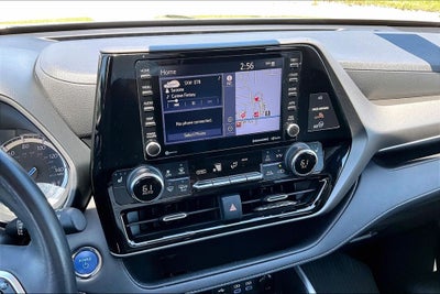 2022 Toyota Highlander Hybrid XLE