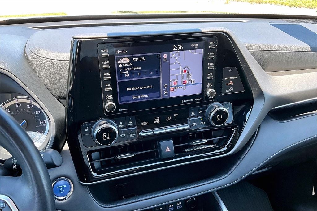 2022 Toyota Highlander Hybrid XLE