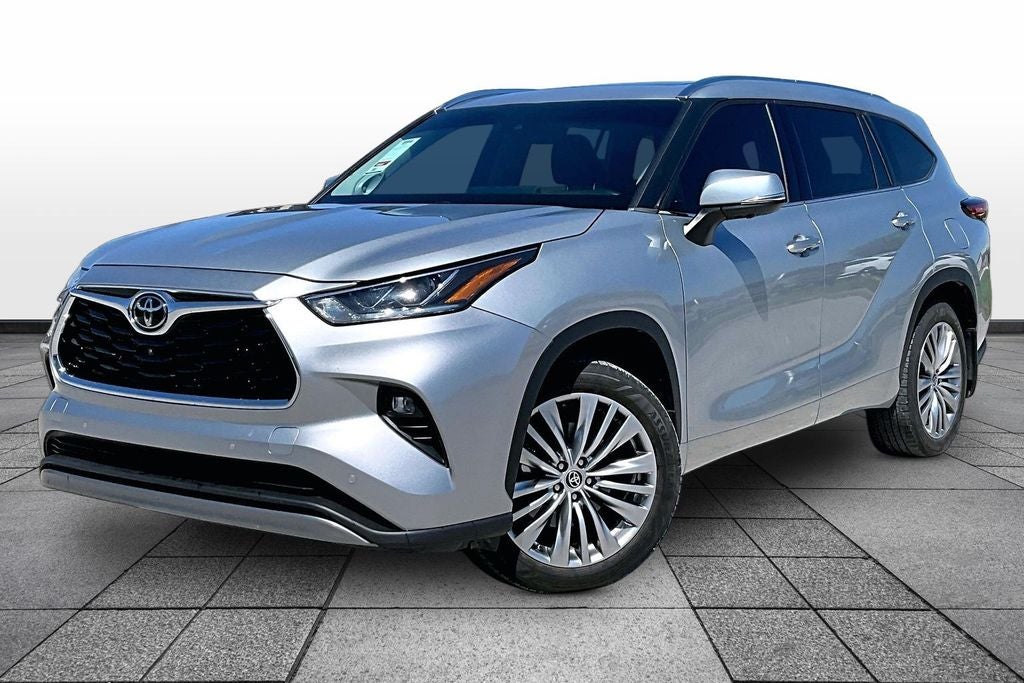 2023 Toyota Highlander Platinum