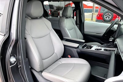 2025 Toyota Sienna XLE 7 Passenger