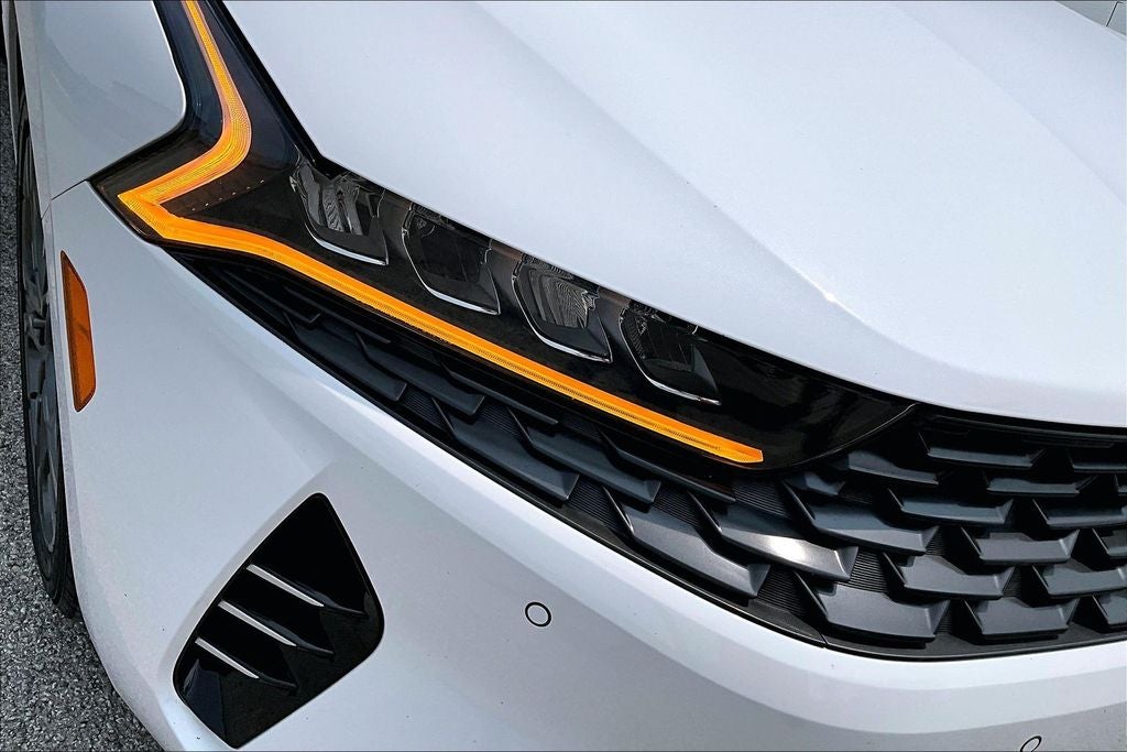 2023 Kia K5 EX