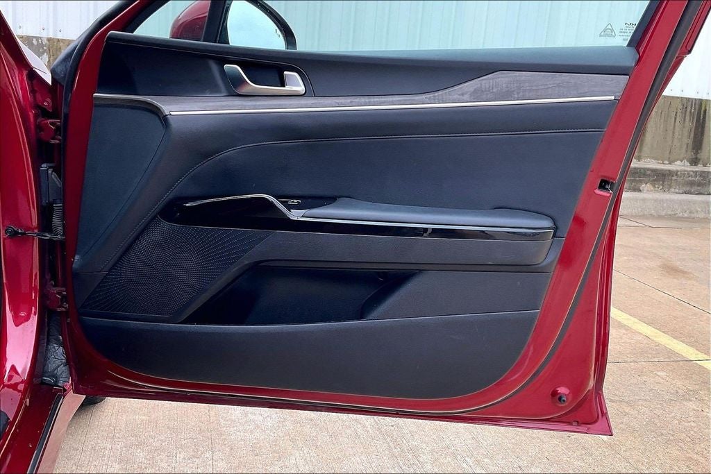 2022 Kia K5 EX