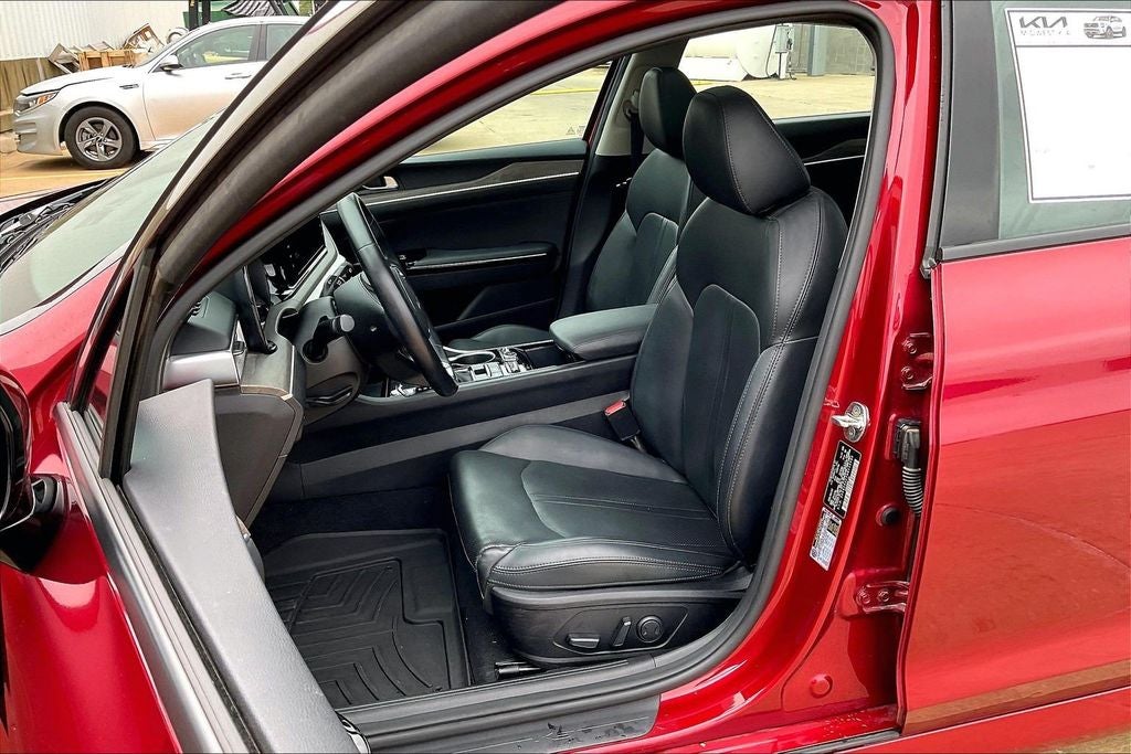 2022 Kia K5 EX