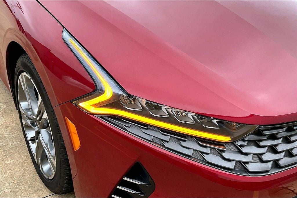 2022 Kia K5 EX