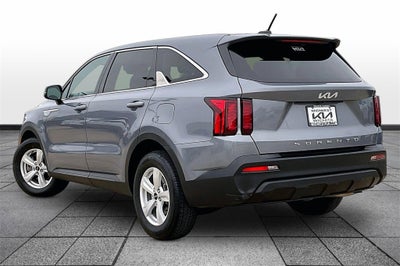 2022 Kia Sorento LX