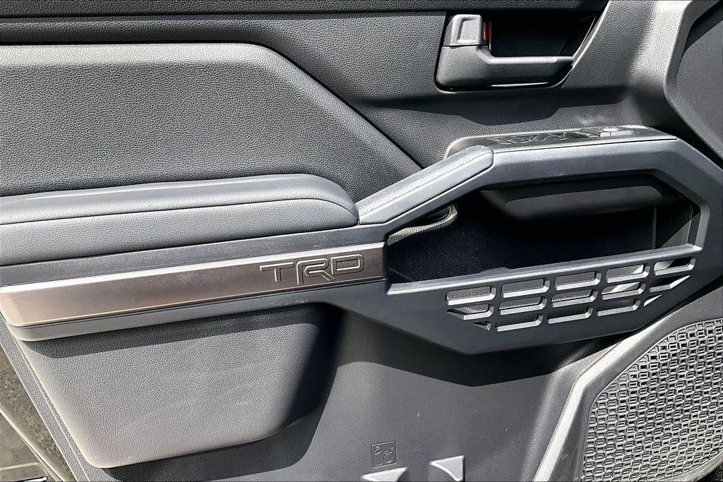 2025 Toyota 4Runner i-FORCE MAX Hybrid TRD Off Road