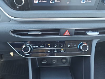 2022 Hyundai Sonata SE