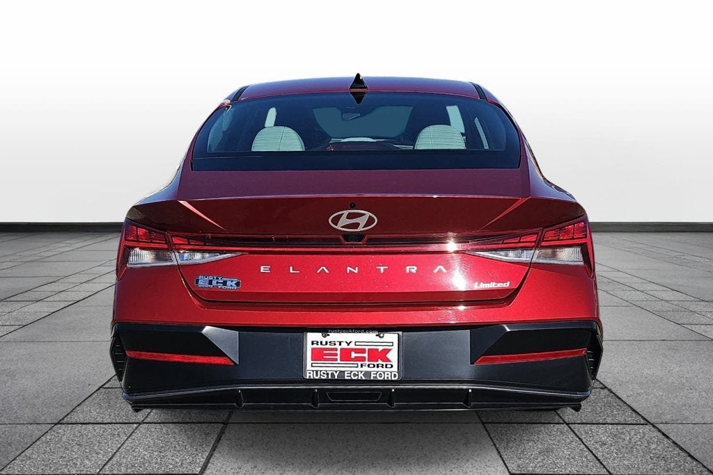 2025 Hyundai Elantra Limited