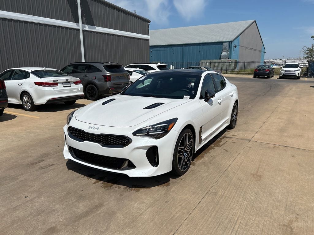 2022 Kia Stinger GT1 AWD's photo