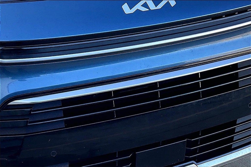 2023 Kia Niro Plug-In Hybrid SX