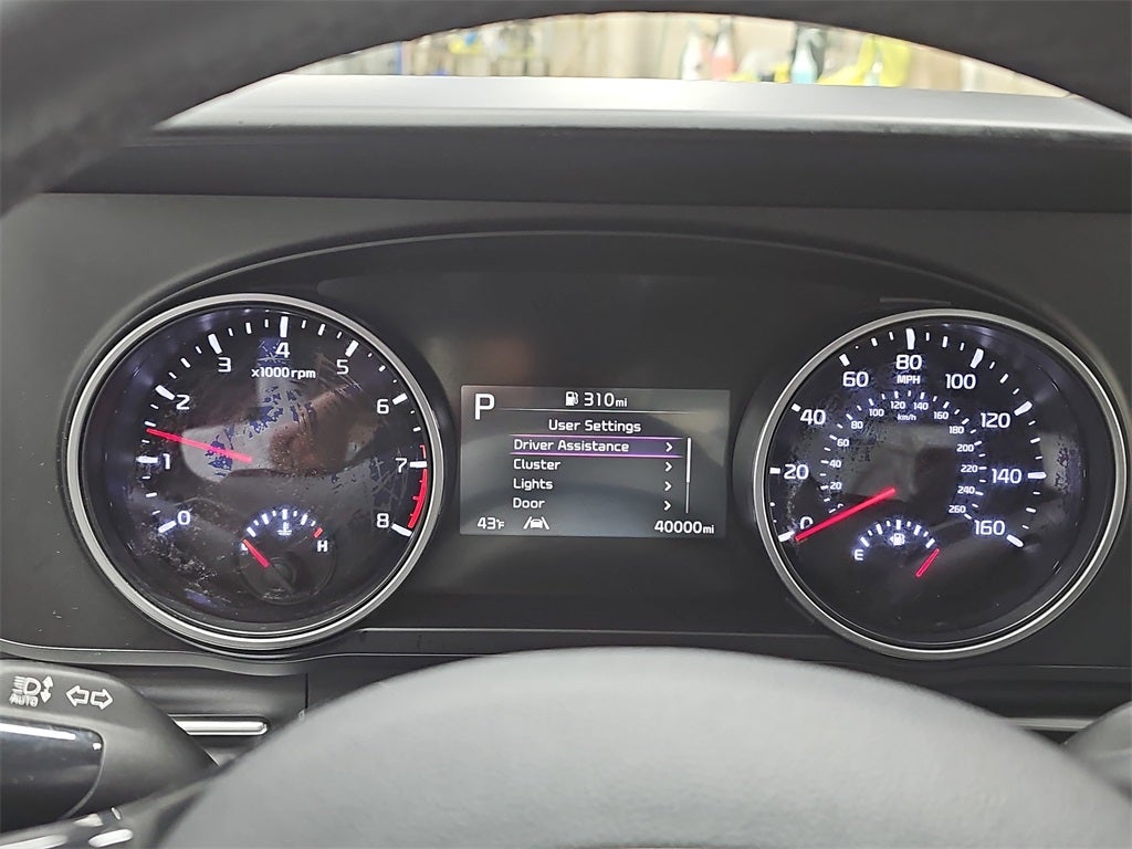 2024 Kia Carnival LX