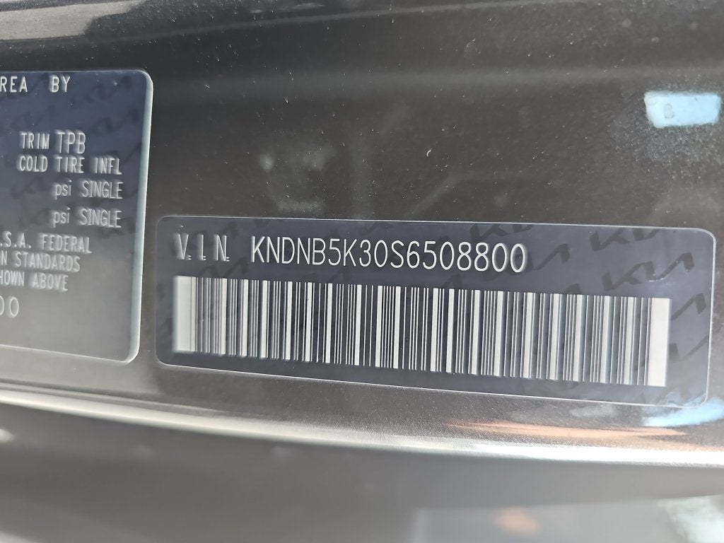 2025 Kia Carnival LXS