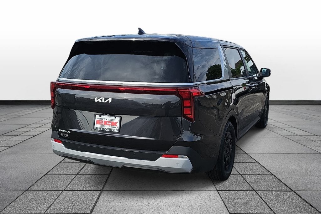 2025 Kia Carnival LXS