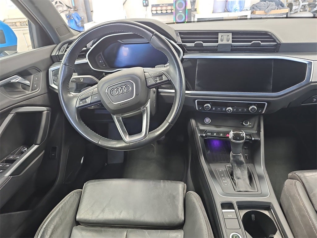 2019 Audi Q3 2.0T Prestige S line quattro