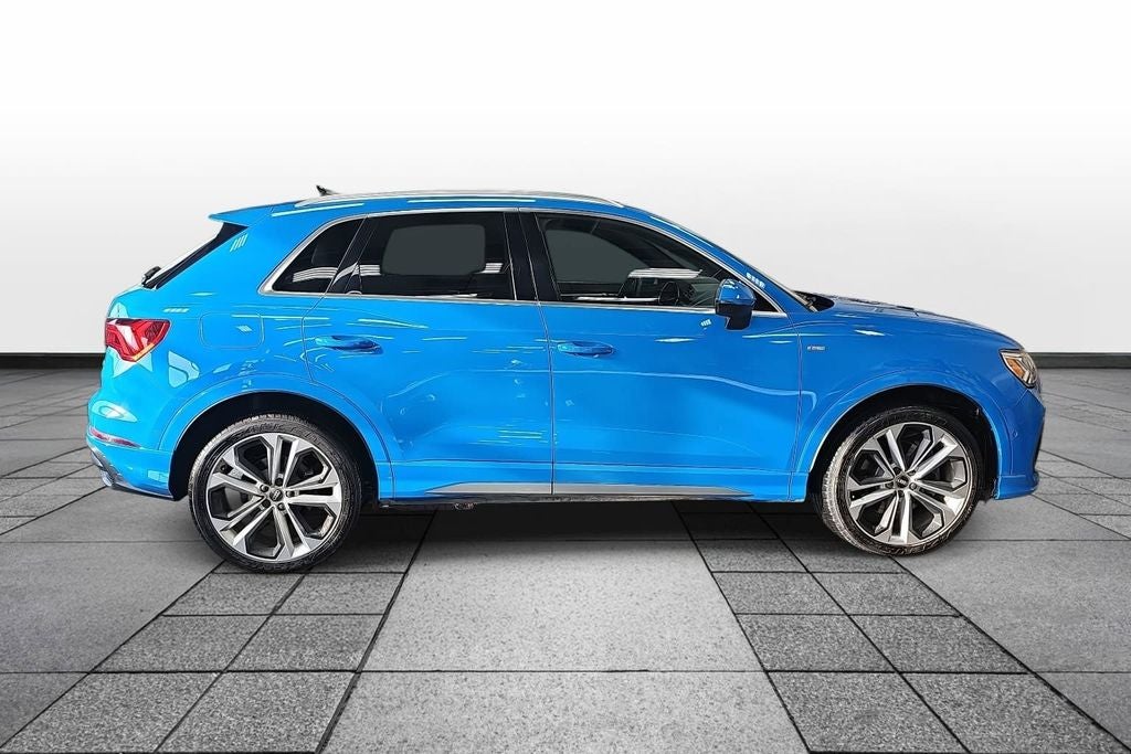 2019 Audi Q3 2.0T Prestige S line quattro