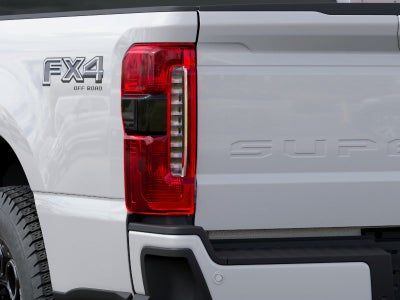 2027 Ford Super Duty F250 4X4 CREW/C